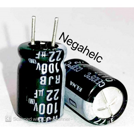 خازن 22 میکرو فاراد 100 ولت